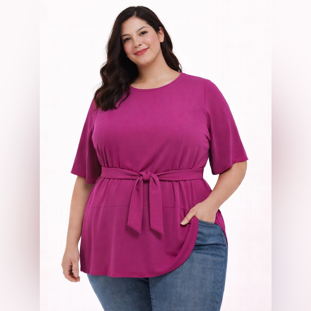 🩷 NWT! Fucshia Blouse